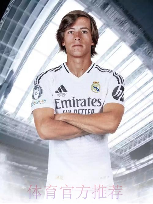 马卡:皇马满意今夏转会操作 相信可以冲击冠军